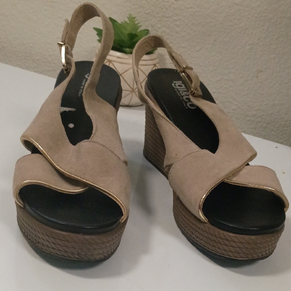 IgI&Co Beige Wedge Sandals